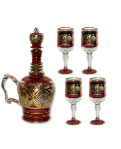 blown glass decanter with 4 glasses