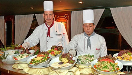 dinner cruise down the nile cairo egypt 